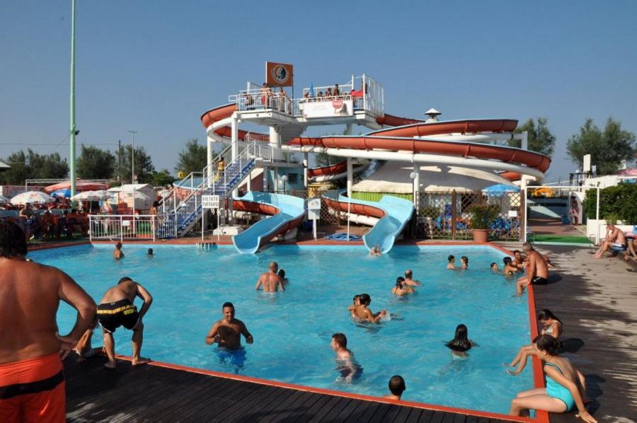Hotel Annarita Rimini Buitenkant foto