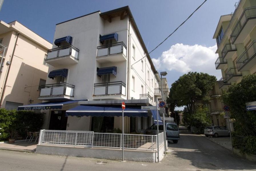 Hotel Annarita Rimini Buitenkant foto