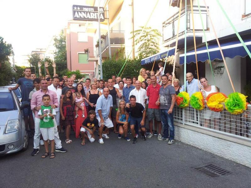 Hotel Annarita Rimini Buitenkant foto
